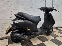 Piaggio zip 45 km bromscooter 4takt - afbeelding 5 van  7