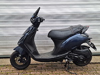 Piaggio zip 45km bromscooter 4-takt - afbeelding 1 van  5