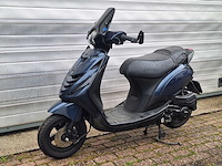 Piaggio zip 45km bromscooter 4-takt - afbeelding 2 van  5