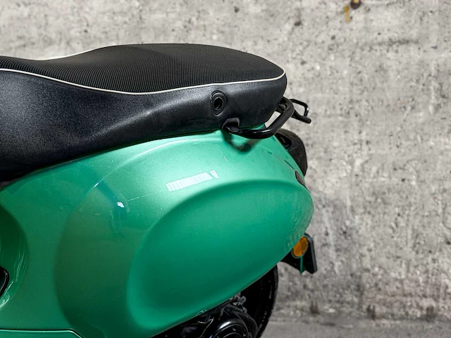 Piaggo vespa sprint custom (origineel-nl), djh-28-z - afbeelding 18 van  22