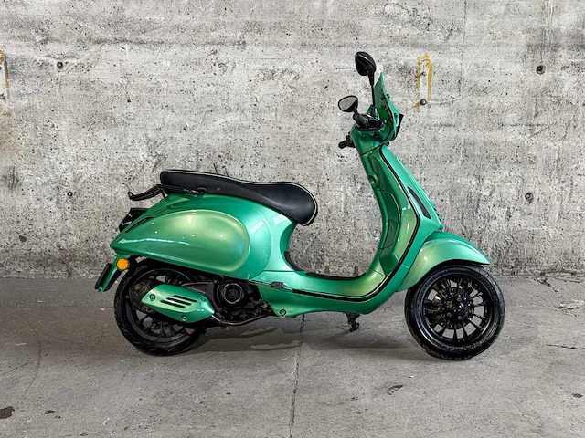 Piaggo vespa sprint custom (origineel-nl), djh-28-z - afbeelding 2 van  22