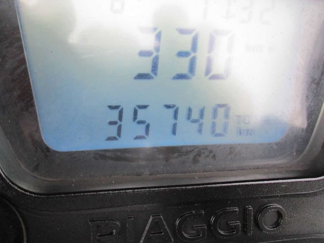 Piagio mp3 300 hpe - driewieler motorscooter - sport - motorfiets - afbeelding 7 van  15