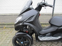 Piagio mp3 300 hpe - driewieler motorscooter - sport - motorfiets - afbeelding 9 van  15