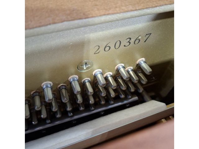 Piano, kemble london - afbeelding 16 van  16