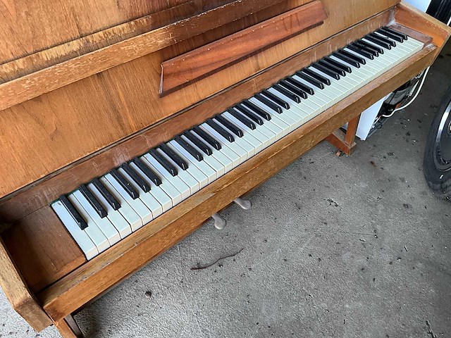 Piano - afbeelding 3 van  6
