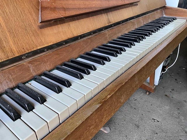 Piano - afbeelding 4 van  6