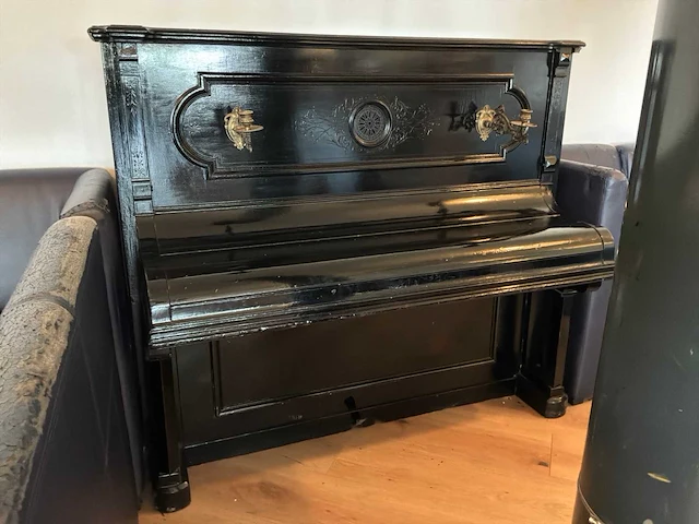 Piano - afbeelding 2 van  8