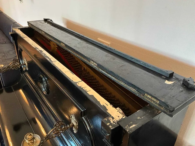 Piano - afbeelding 6 van  8