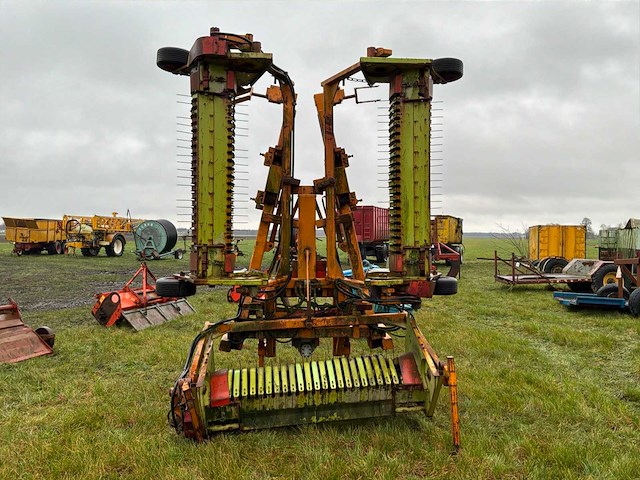 Pick-up zwadopraap- en transportmachine - afbeelding 2 van  9