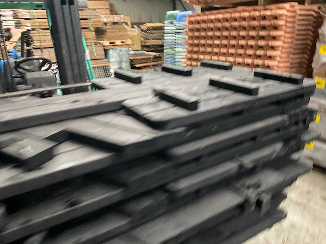 Picknick tafel "family" zwart geïmpregneerd - 240x155x75 cm - afbeelding 4 van  5