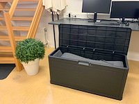 Picknickbank met parasol en kussens (2x) - afbeelding 2 van  15