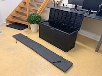 Picknickbank met parasol en kussens (2x) - afbeelding 3 van  15