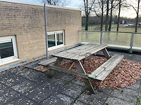 Picknickbank met parasol en kussens (2x) - afbeelding 8 van  15