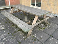 Picknickbank met parasol en kussens (2x) - afbeelding 12 van  15