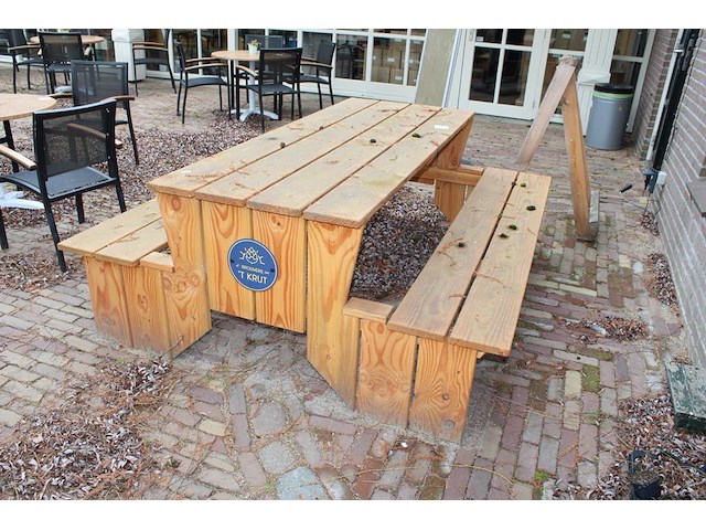 Picknicktafel afm. 200 x 180 cm. - afbeelding 1 van  2