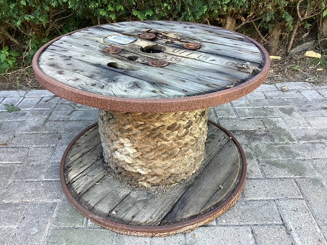 Picknicktafel met 2 haspels/bijzettafels - afbeelding 5 van  5