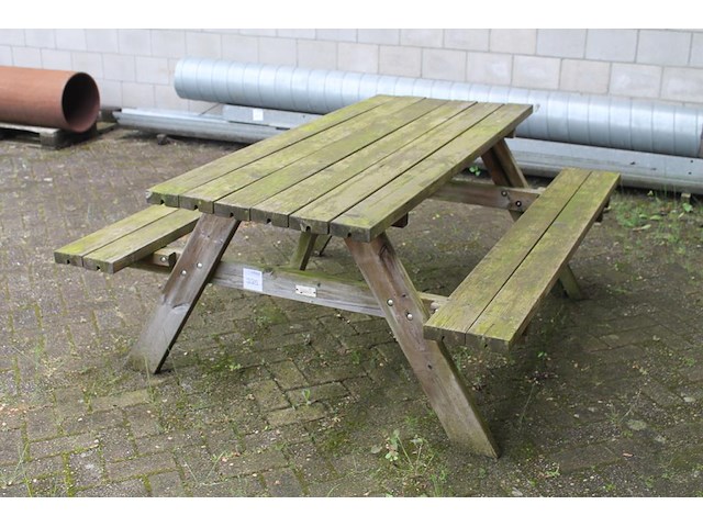 Picknicktafel sediamo met afmeting 177 x 145 cm. hoogte 76 cm. - afbeelding 1 van  2