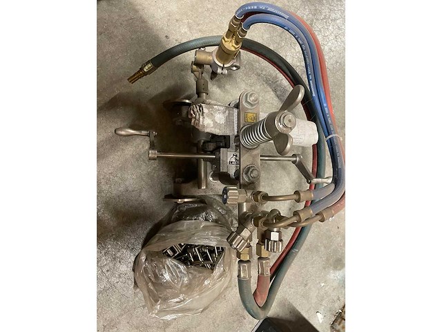 Picle 1 - autogeen buizensnijder - afbeelding 1 van  3