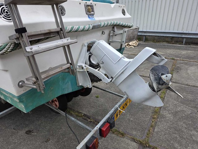Pico / atlanta - speedboot volvo penta inboard 130 pk + trailer - afbeelding 25 van  42
