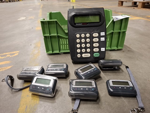 Piepersysteem met 7x pieper commtech wireless, maxpage - afbeelding 1 van  6