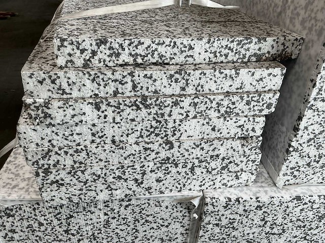Piepschuim isolatie 50x500x1000 cm (336x) - afbeelding 5 van  5