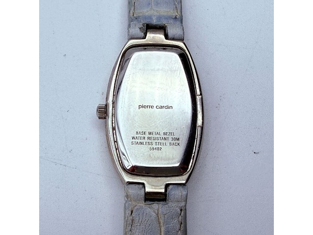 Pierre cardin dameshorloge met steentjes - afbeelding 6 van  7
