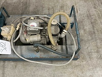 Pieterman glastechniek vacuum glashefjuk met vacuumpompunit - afbeelding 2 van  6