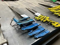 Piher lijmklemmen (4x) - afbeelding 1 van  3