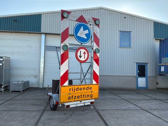 Pijlwagen/actiewagen 750kg - afbeelding 1 van  8