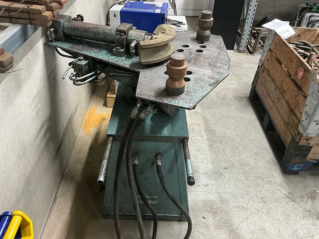 Pijpbuigmachine - afbeelding 2 van  8