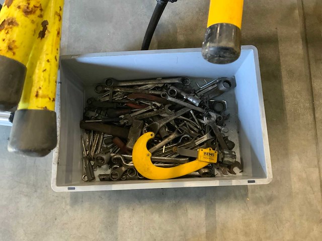 Pijpenbuigers en ring /steeksleutels - afbeelding 4 van  4