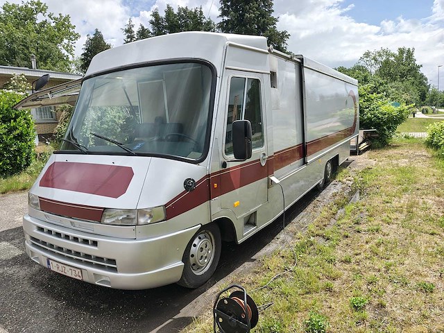 Pijpops - 2000 - apg5500f - foodtruck - afbeelding 45 van  49