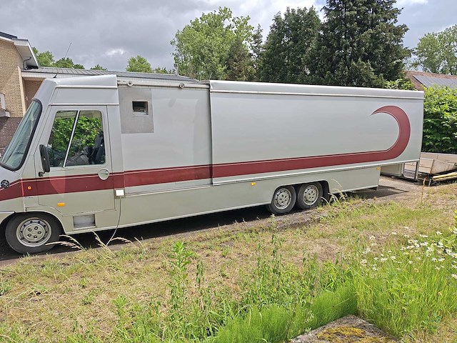 Pijpops - 2000 - apg5500f - foodtruck - afbeelding 46 van  49