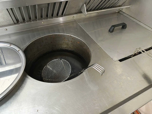 Pijpops - 2000 - apg5500f - foodtruck - afbeelding 7 van  53