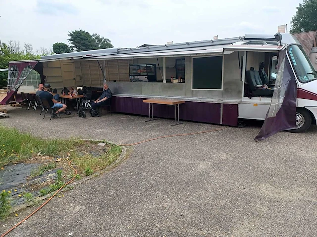 Pijpops - 2000 - apg5500f - foodtruck - afbeelding 1 van  53