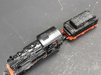 Piko h0 stoomlocomotief (schaal 1:87) met sleeptender, gedecoreerd in een fictieve ns-uitvoering met bedrijfsnummer 98002 - afbeelding 3 van  5
