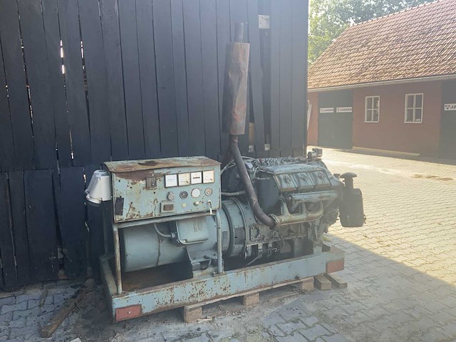 Pillen deutz stroomgenerator - afbeelding 1 van  20