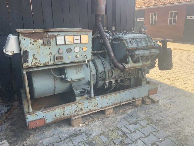 Pillen deutz stroomgenerator - afbeelding 12 van  20
