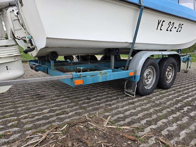 Pilot - zeewaardig - visboot met trailer en 50 pk evinrude etec - afbeelding 7 van  44