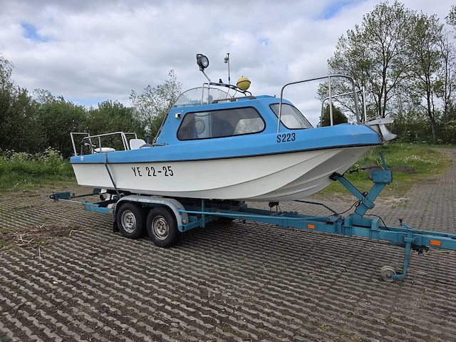 Pilot - zeewaardig - visboot met trailer en 50 pk evinrude etec - afbeelding 21 van  44