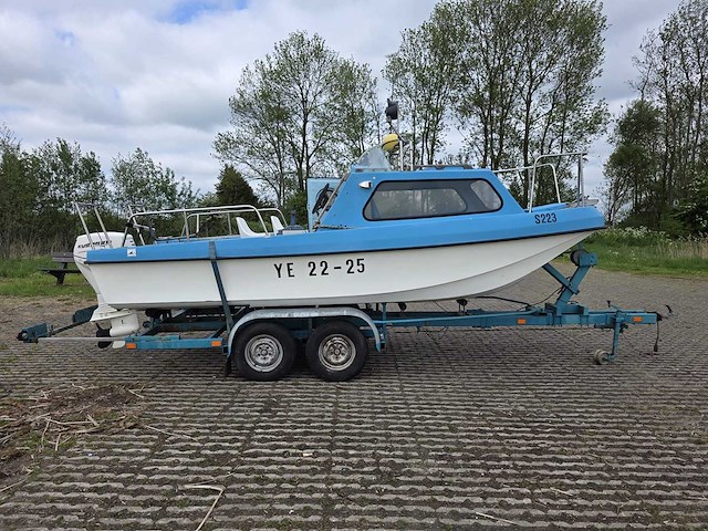 Pilot - zeewaardig - visboot met trailer en 50 pk evinrude etec - afbeelding 43 van  44