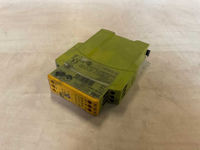 Pilz pze x4v 1s veiligheidsrelais (10x) - afbeelding 3 van  4