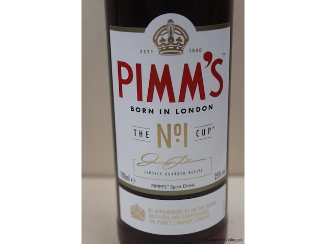 Pimm's born in london likeur - 70 cl - winkelverkoopprijs € 12.95 - afbeelding 2 van  3
