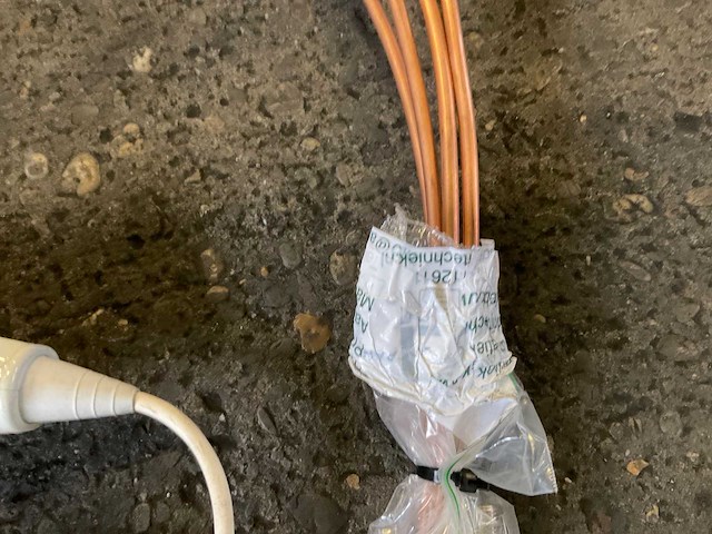 Pin met leiding - afbeelding 4 van  5