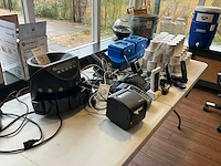 Pinautomaten en divers