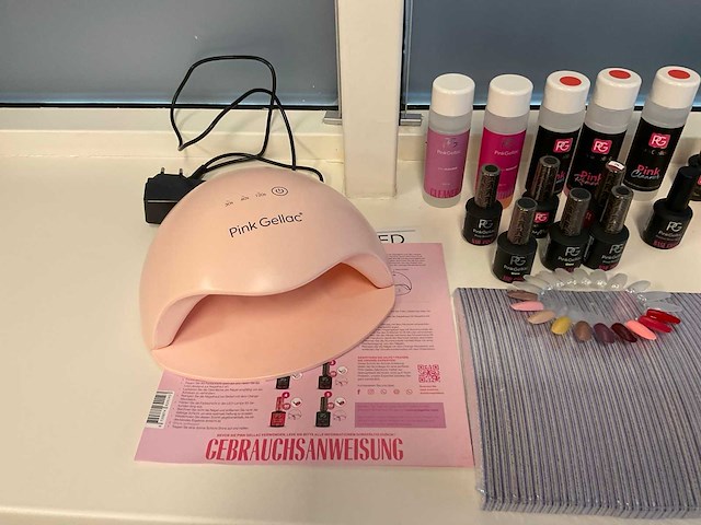 Pink gellac nagellakset - afbeelding 5 van  5