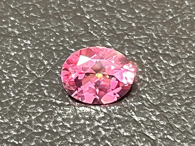 Pink topaas 3.00 ct - afbeelding 2 van  4