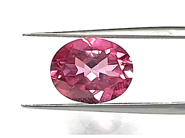 Pink topaas circa 3.00 carat - afbeelding 1 van  4
