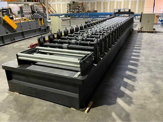 Pinnacle rd 1200 roofdeck productie rolvormlijn - afbeelding 23 van  52