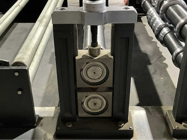 Pinnacle rd 1200 roofdeck productie rolvormlijn - afbeelding 4 van  51